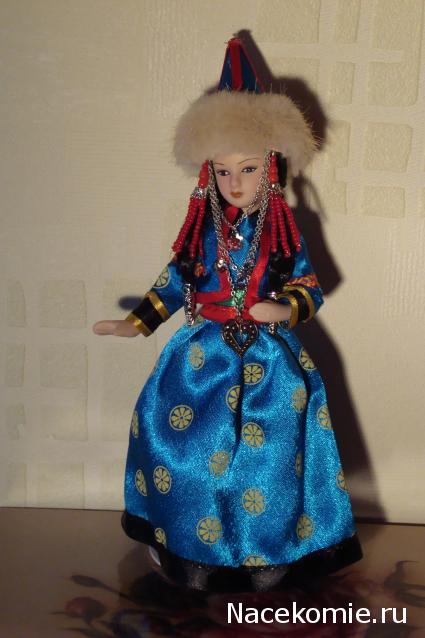 Куклы в народных костюмах №11 Кукла в бурятском женском костюме