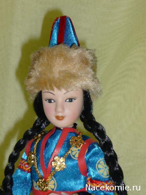 Куклы в народных костюмах №11 Кукла в бурятском женском костюме