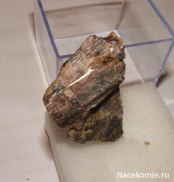 Минералы №52 Андалузит фото, обсуждение