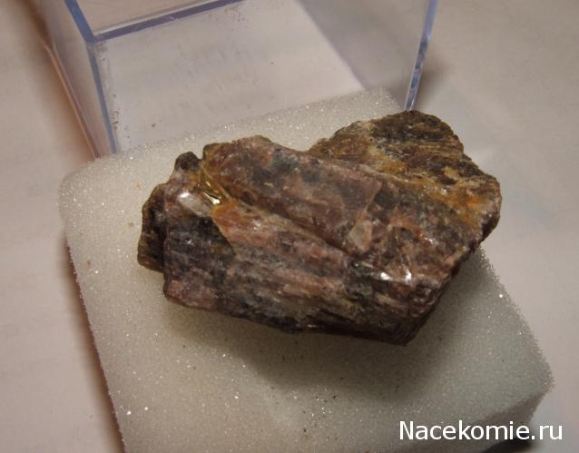 Минералы №52 Андалузит фото, обсуждение