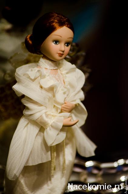 Куклы в народных костюмах №13 Кукла в городском свадебном костюме Санкт-Петербургской губернии