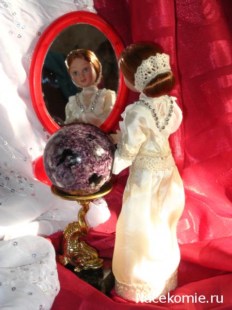 Куклы в народных костюмах №13 Кукла в городском свадебном костюме Санкт-Петербургской губернии