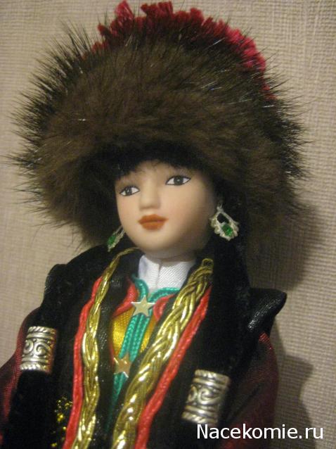 Куклы в народных костюмах №7 Кукла в калмыцком праздничном костюме