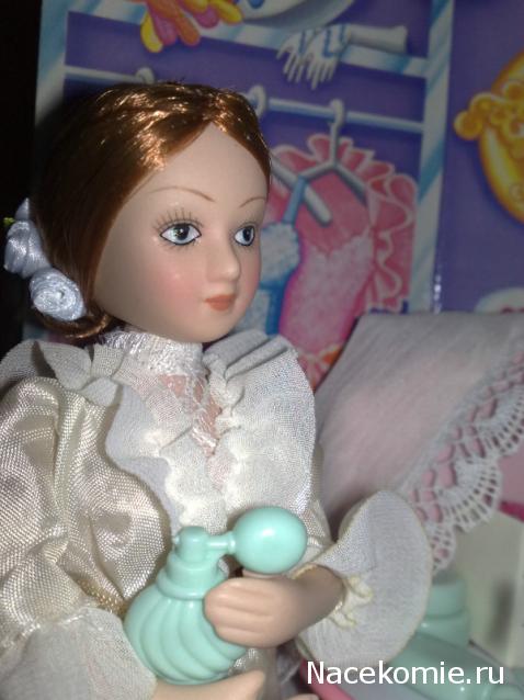 Куклы в народных костюмах №13 Кукла в городском свадебном костюме Санкт-Петербургской губернии