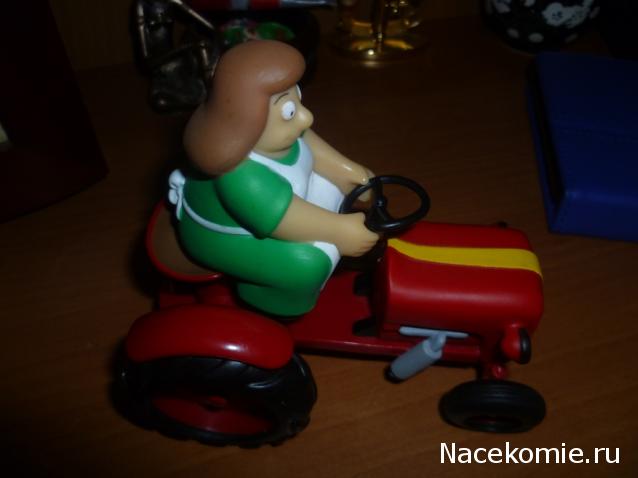 Животные на Ферме №22: трактор