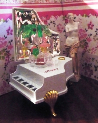 Мебель и аксессуары для кукольного дома НЕ ИЗ ЖУРНАЛА