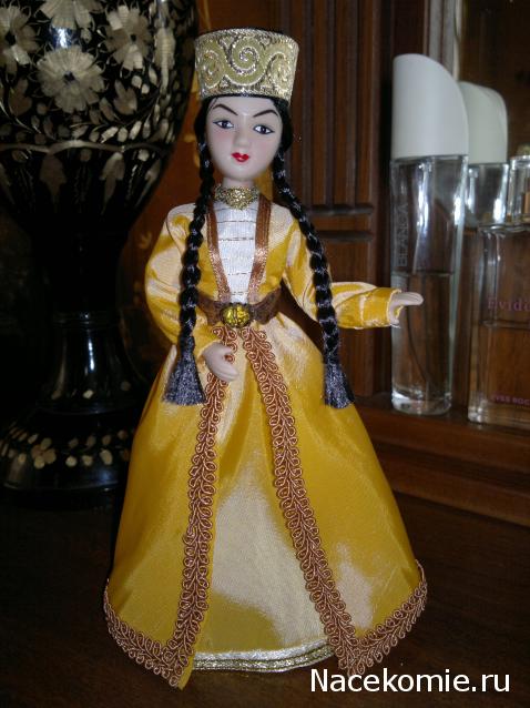 Куклы в народных костюмах №15 Кукла в осетинском девичьем костюме