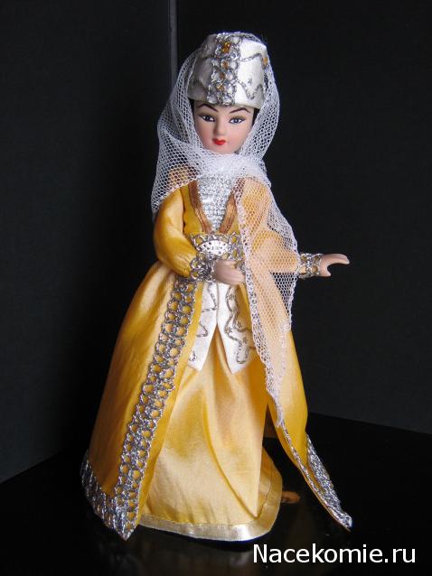Куклы в народных костюмах №15 Кукла в осетинском девичьем костюме