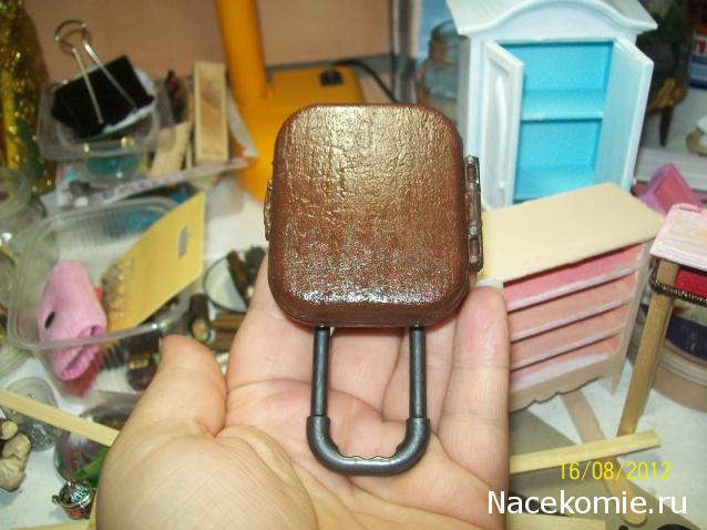 Мебель и аксессуары для кукольного дома НЕ ИЗ ЖУРНАЛА