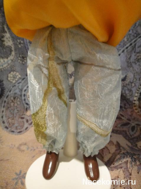 Куклы в народных костюмах №15 Кукла в осетинском девичьем костюме