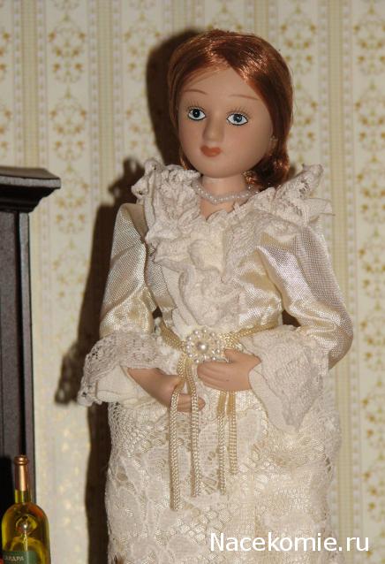 Куклы в народных костюмах №13 Кукла в городском свадебном костюме Санкт-Петербургской губернии