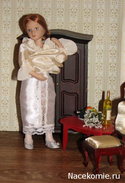 Куклы в народных костюмах №13 Кукла в городском свадебном костюме Санкт-Петербургской губернии