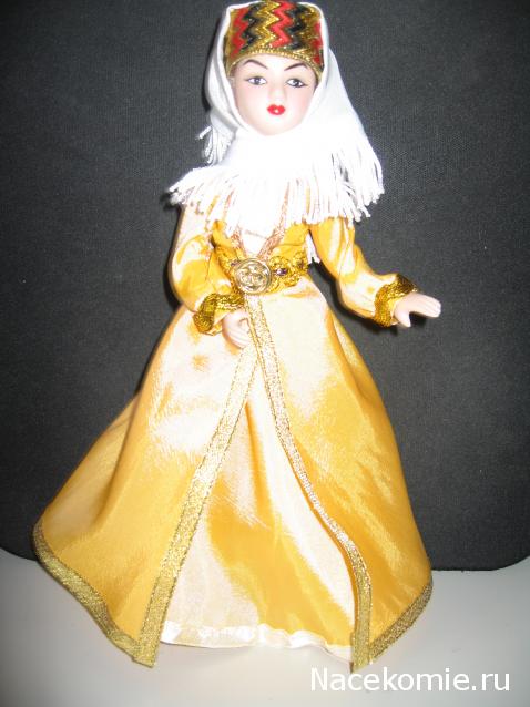 Куклы в народных костюмах №15 Кукла в осетинском девичьем костюме