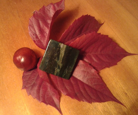 Энергия камней № 86 Шоколадная яшма (пирамида) фото, обсуждение