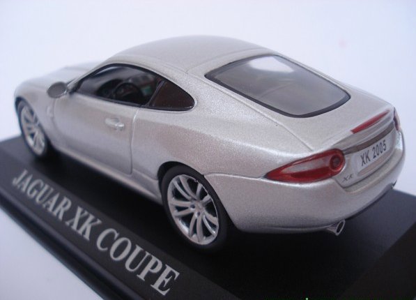 Суперкары №41 Jaguar XK Coupe