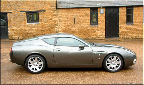Суперкары №43 Aston Martin DB7 Zagato
