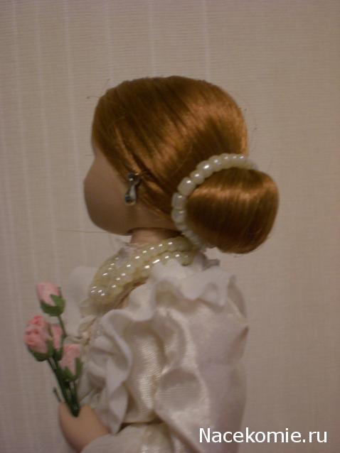 Куклы в народных костюмах №13 Кукла в городском свадебном костюме Санкт-Петербургской губернии