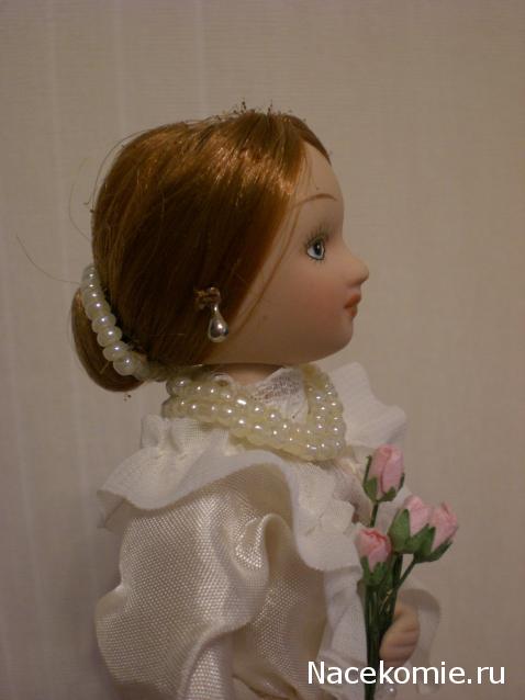 Куклы в народных костюмах №13 Кукла в городском свадебном костюме Санкт-Петербургской губернии