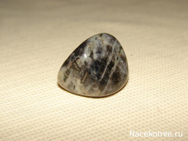 Энергия камней № 89 Анортозит (окатанный камень)  фото, обсуждение