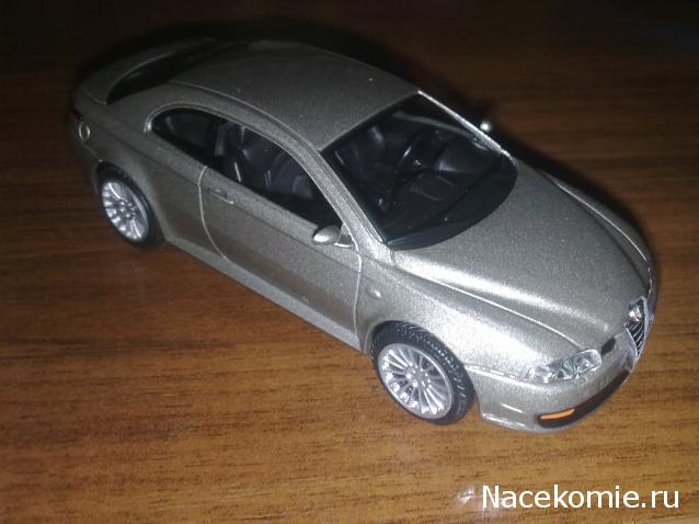 Суперкары №44 Alfa Romeo GT 3.2 V6 24V