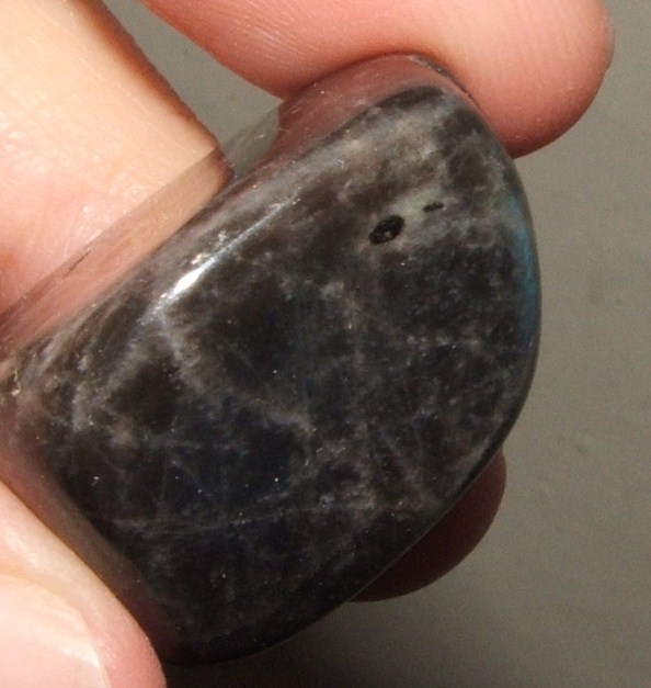 Энергия камней № 89 Анортозит (окатанный камень)  фото, обсуждение