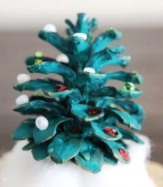 Новый год, Рождество и другие праздники в миниатюре