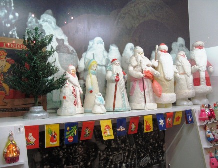 Новый год, Рождество и другие праздники в миниатюре