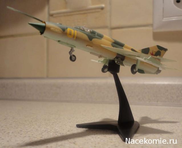 Модели и гашапоны в 1/144 - F-Toys, Bandai, Takara и другие