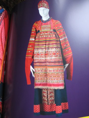 Куклы в народных костюмах №1 Кукла в зимнем костюме Московской губернии