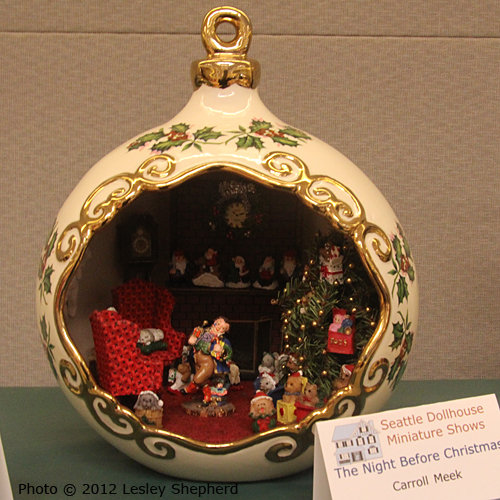 Новый год, Рождество и другие праздники в миниатюре