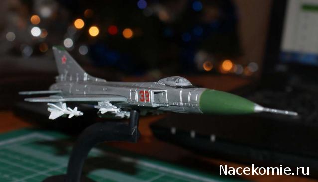 Легендарные самолеты №33 Су-15 - фото модели, обсуждение