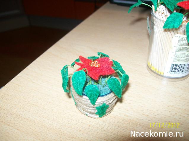 Новый год, Рождество и другие праздники в миниатюре