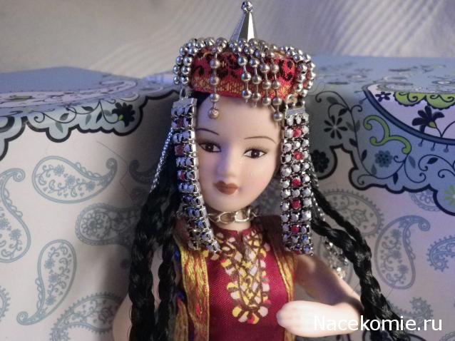 Куклы в народных костюмах №23 Кукла в туркменском праздничном костюме