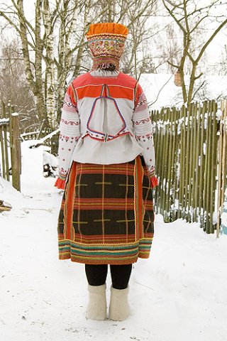 Куклы в народных костюмах №21 Кукла в праздничном костюме Калужской губернии