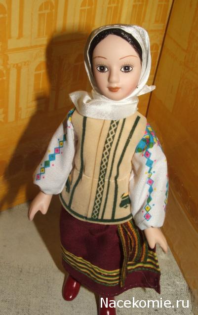 Куклы в народных костюмах №24 Кукла в молдавском летнем костюме