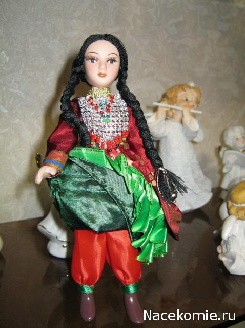 Куклы в народных костюмах №19 Кукла в башкирском праздничном костюме