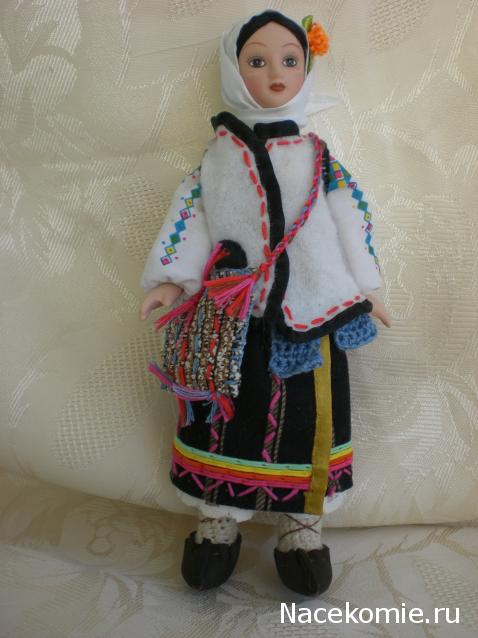 Куклы в народных костюмах №24 Кукла в молдавском летнем костюме