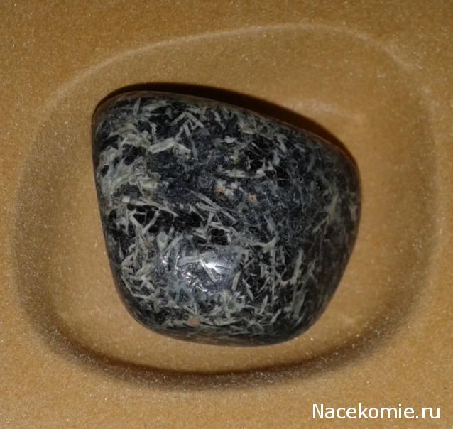 Энергия камней № 101 Цветочная яшма (окатанный камень) фото, обсуждение