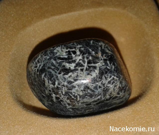 Энергия камней № 101 Цветочная яшма (окатанный камень) фото, обсуждение