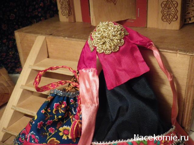 Куклы в народных костюмах №25 Кукла в летнем костюме Новгородской губернии