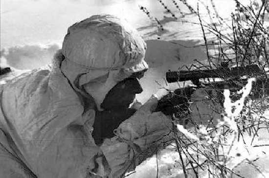 Солдаты ВОВ №1 - Снайпер РККА в осеннем камуфляже, 1941-1945 гг.