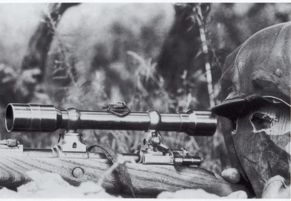 Солдаты ВОВ №1 - Снайпер РККА в осеннем камуфляже, 1941-1945 гг.
