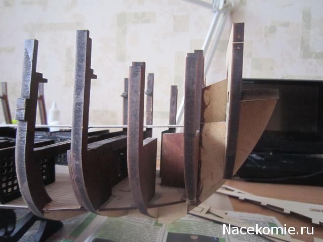 Собери Чёрную Жемчужину. Сборка корпуса.