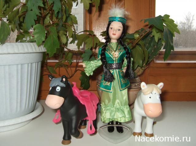 Куклы в народных костюмах №28 Кукла в казахском праздничном костюме