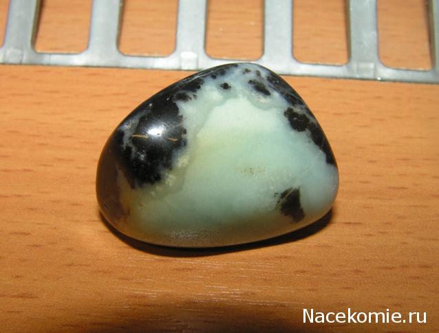 Энергия камней № 104 Голубой опал  (окатанный камень) фото, обсуждение