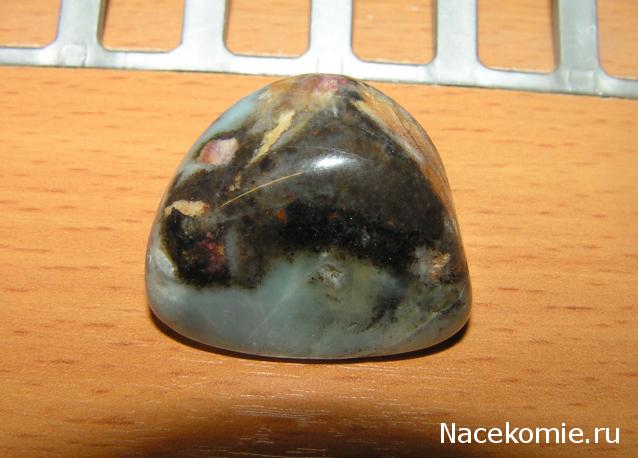 Энергия камней № 104 Голубой опал  (окатанный камень) фото, обсуждение