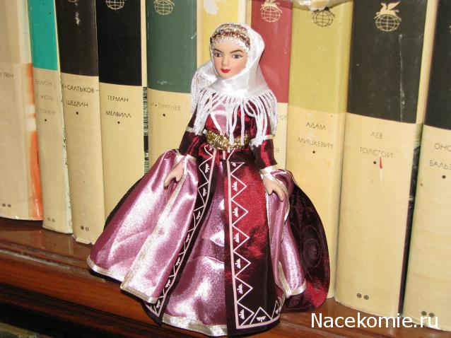 Куклы в народных костюмах №3 Кукла в карачаевском праздничном костюме