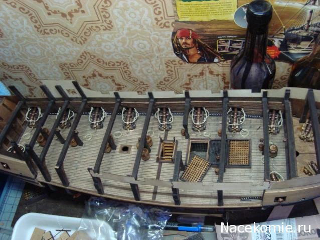 Собери Чёрную жемчужину. Сборка: оснащение палуб