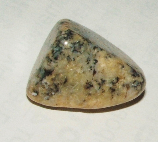 Энергия камней №111 Моховой опал (окатанный камень) фото, обсуждение