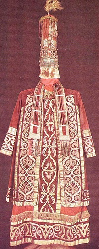 Куклы в народных костюмах №28 Кукла в казахском праздничном костюме